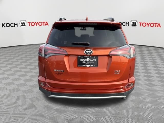 2016 Toyota RAV4 XLE