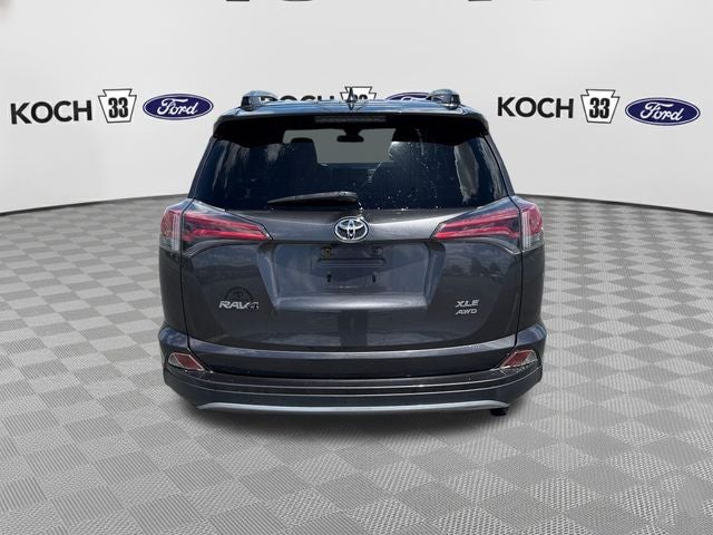 2018 Toyota RAV4 XLE