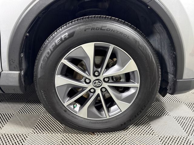 2018 Toyota RAV4 Hybrid XLE