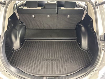 2018 Toyota RAV4 Hybrid XLE