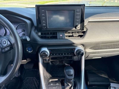 2019 Toyota RAV4 Hybrid XLE