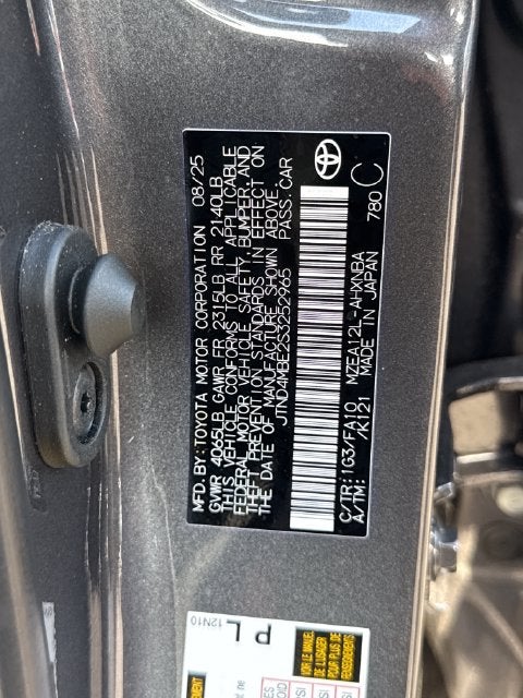 2025 Toyota Corolla Hatchback SE