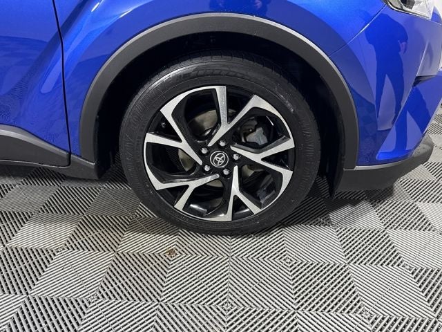 2019 Toyota C-HR LE