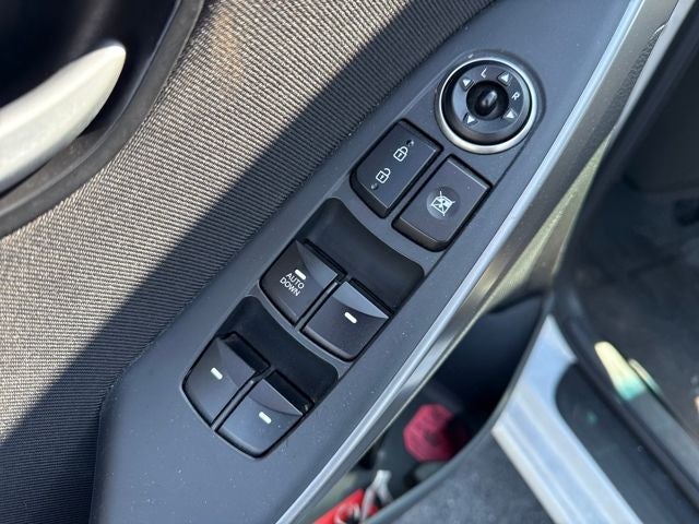 2017 Hyundai Elantra GT Base