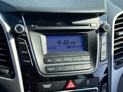 2017 Hyundai Elantra GT Base