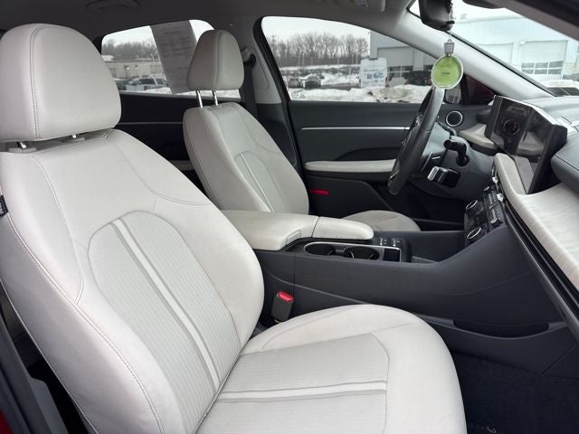 2025 Hyundai Sonata Hybrid SEL