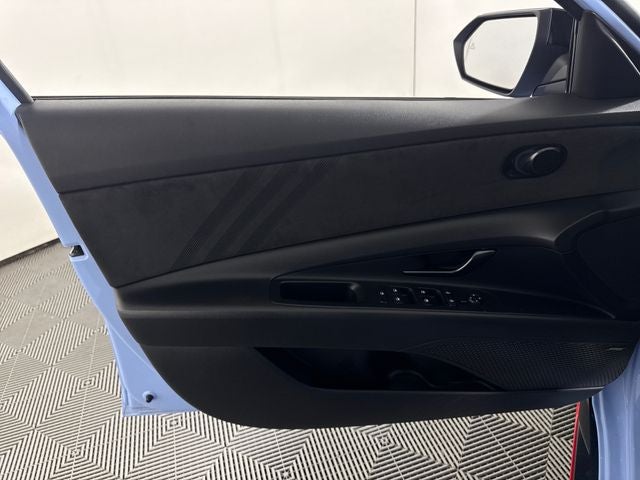 2022 Hyundai Elantra N Base