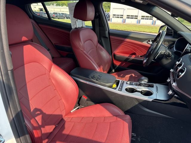 2023 Kia Stinger GT2