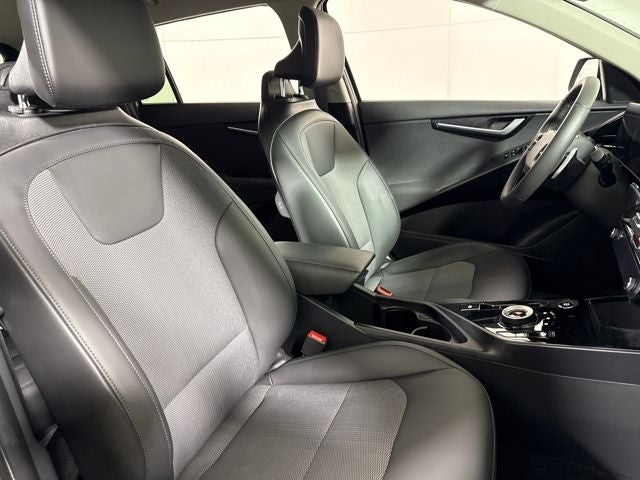 2025 Kia Niro Plug-In Hybrid EX