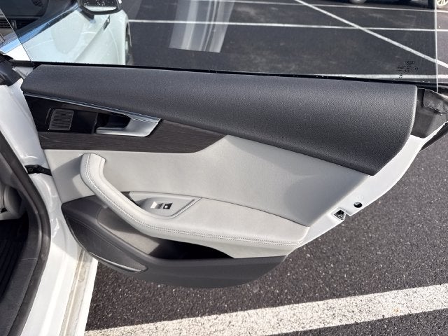 2024 Audi A5 Sportback 45 S line Premium Plus quattro