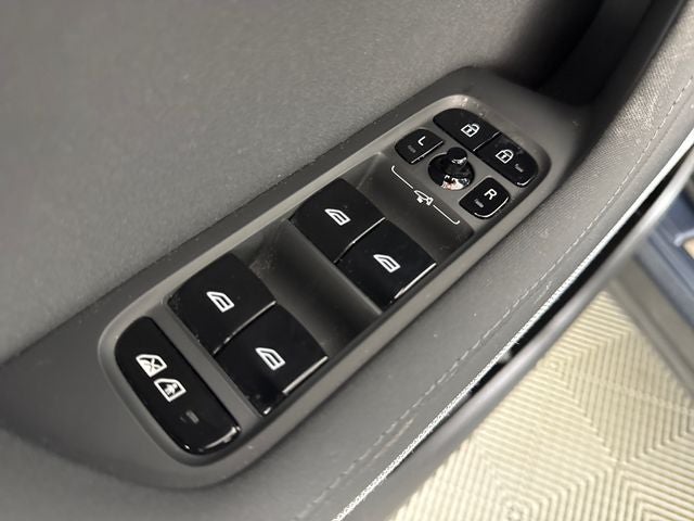 2023 Polestar 2 Long Range Dual Motor