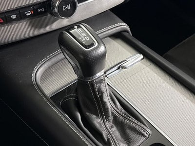 2019 Volvo XC90 T5 R-Design